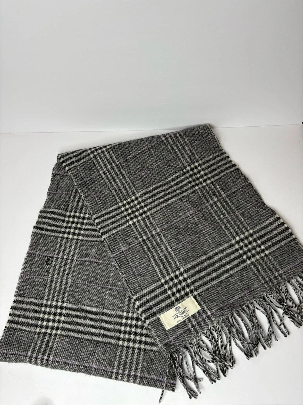 Paul Costelloe Ireland Black White Plaid Check 100% Lambswool 12*64 Scarf Preppy